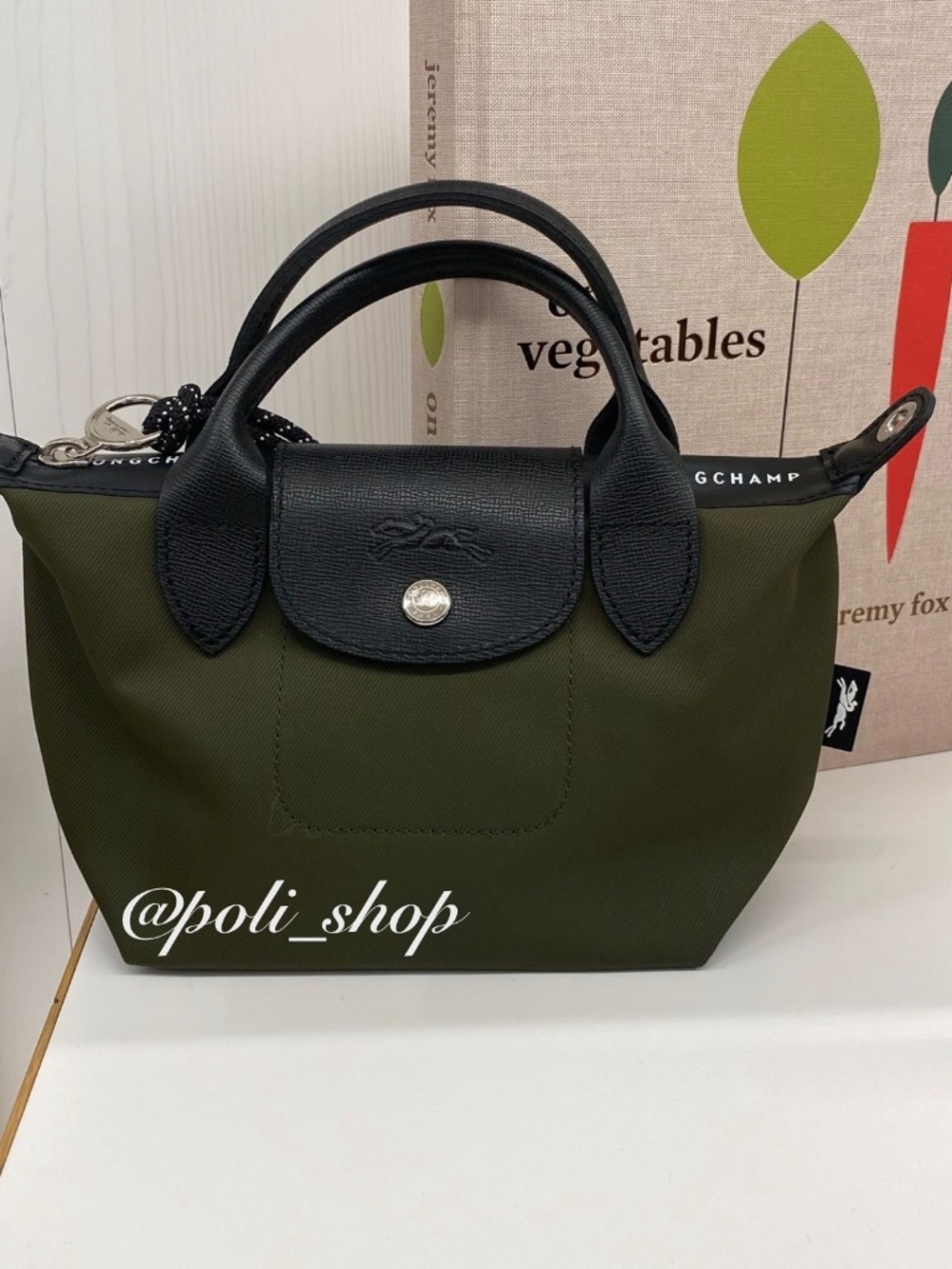 NWT XS Energy Longchamp - Picture 3 of 6